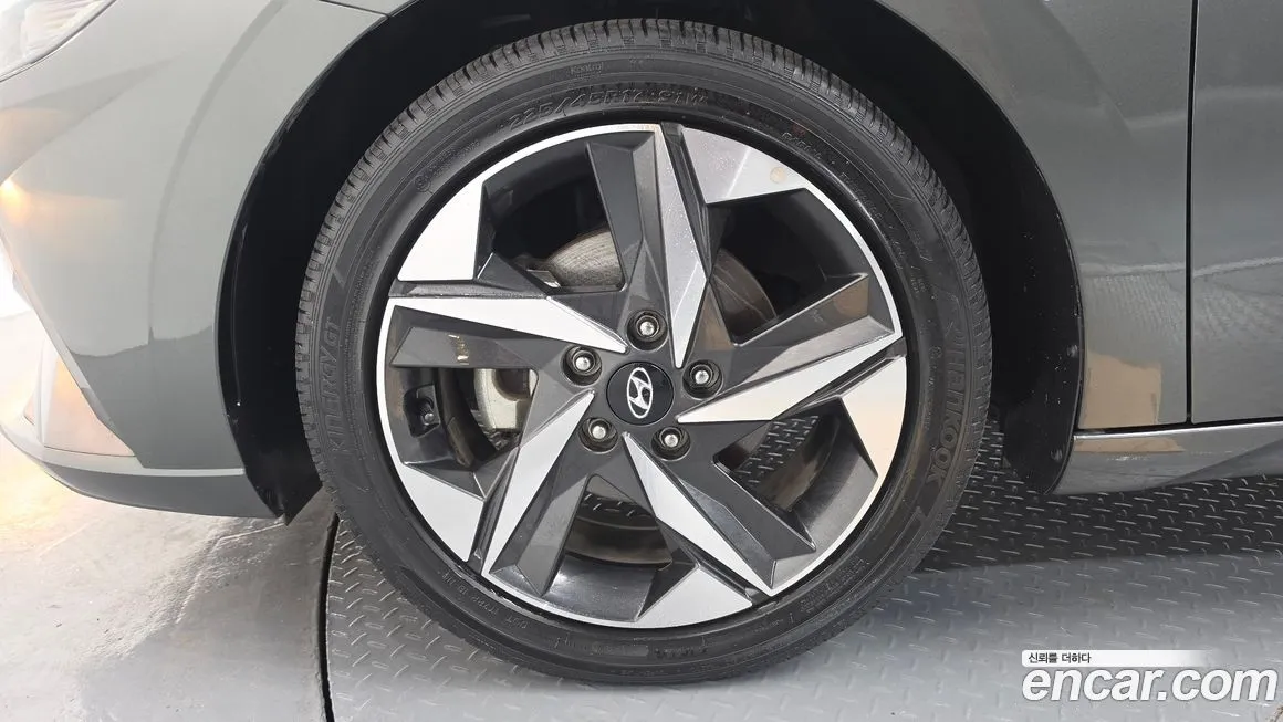 Hyundai AVANTE — фото 8