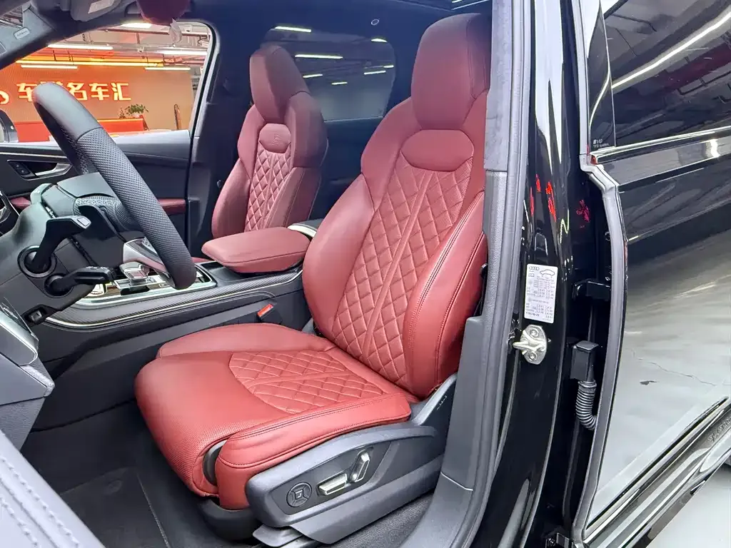 Audi SQ7 — фото 2