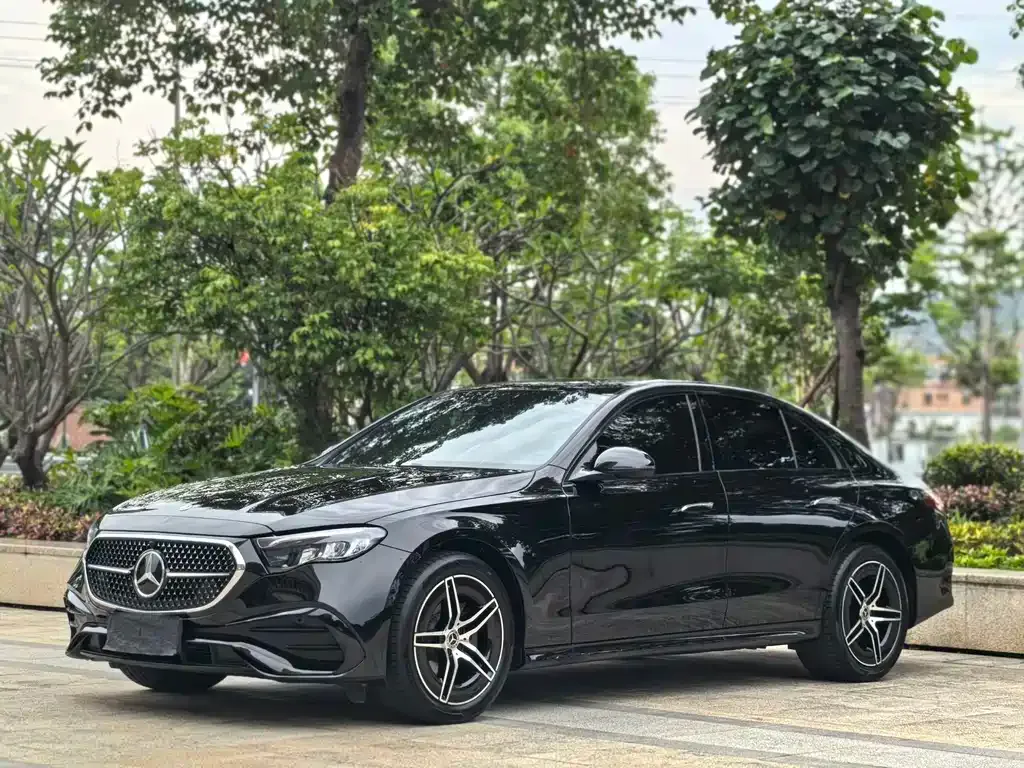 Mercedes-Benz E-Class (Import) — фото 1
