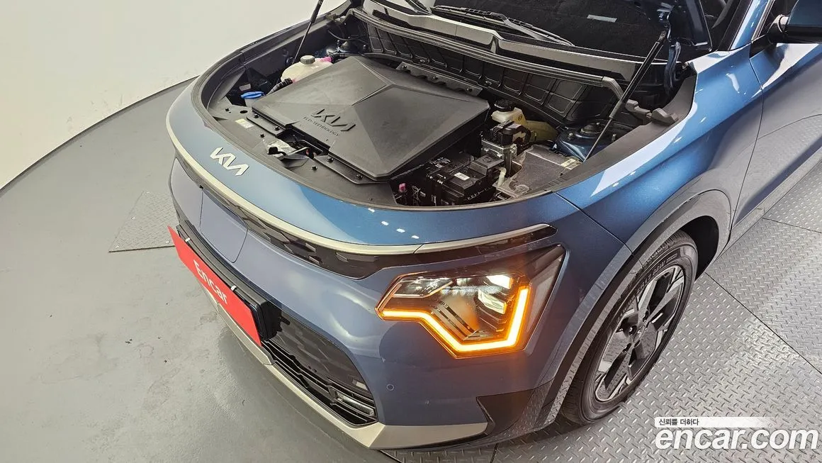 Kia Niro — фото 10