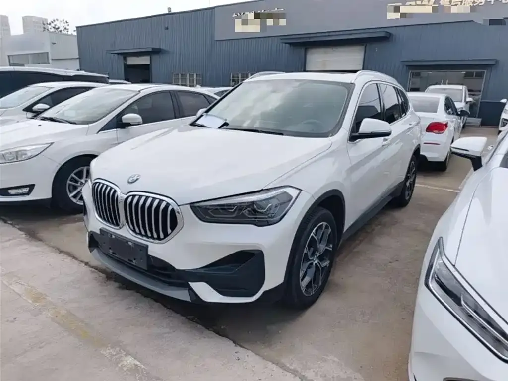 BMW X1 — фото 4