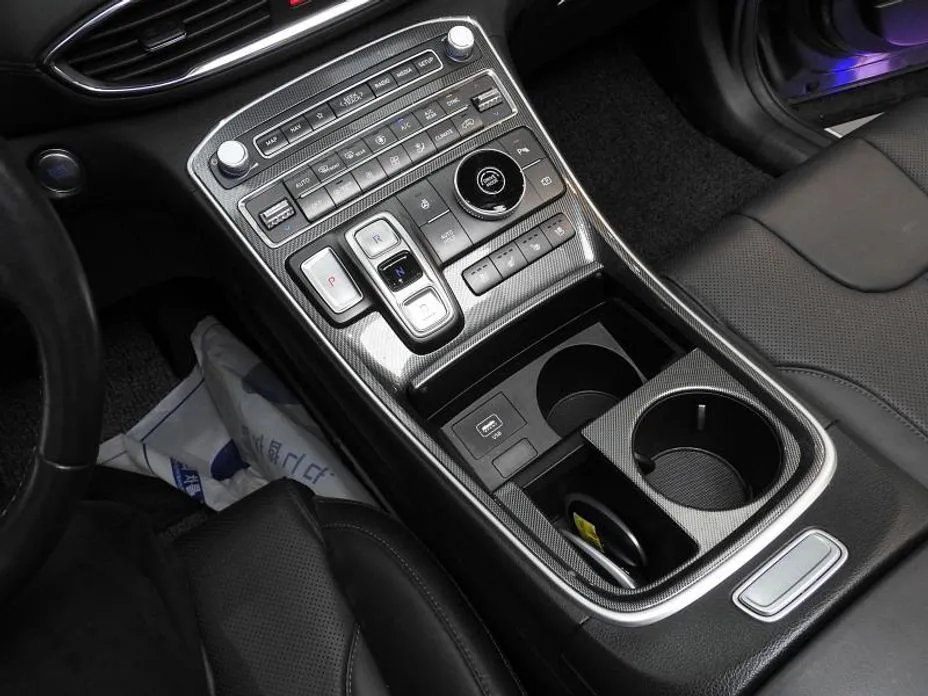 Hyundai Santafe — фото 4
