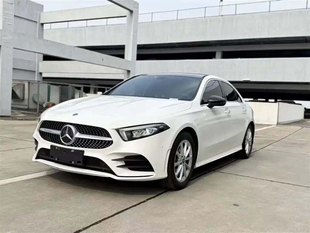 Mercedes-Benz A-Class — фото 1