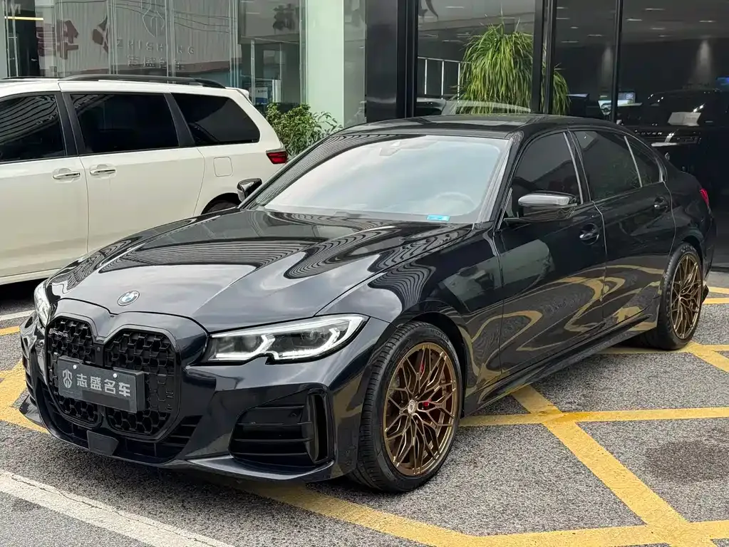 BMW 3 Series — фото 1