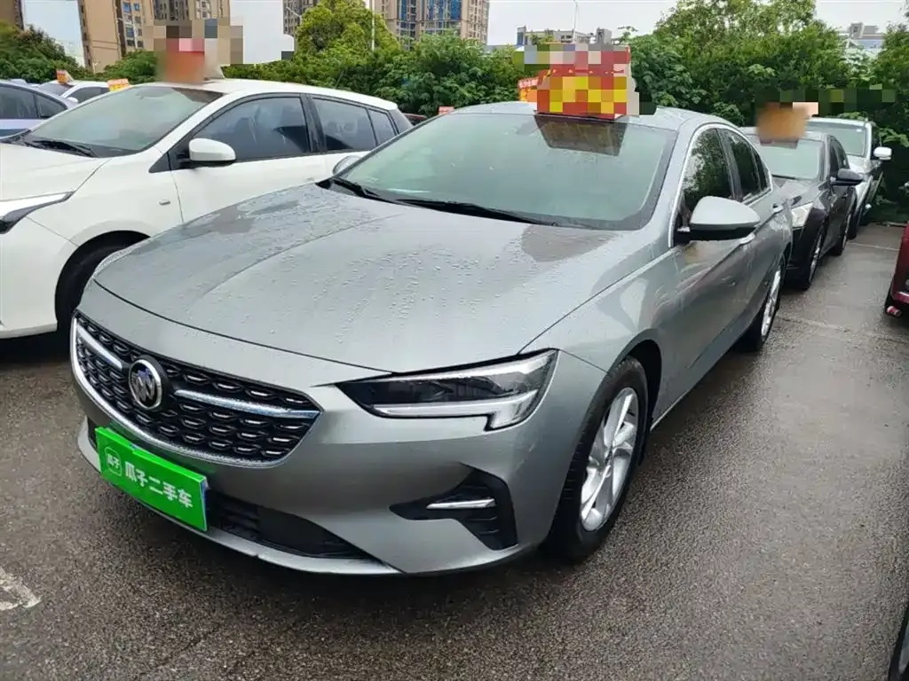 Buick Regal — фото 1