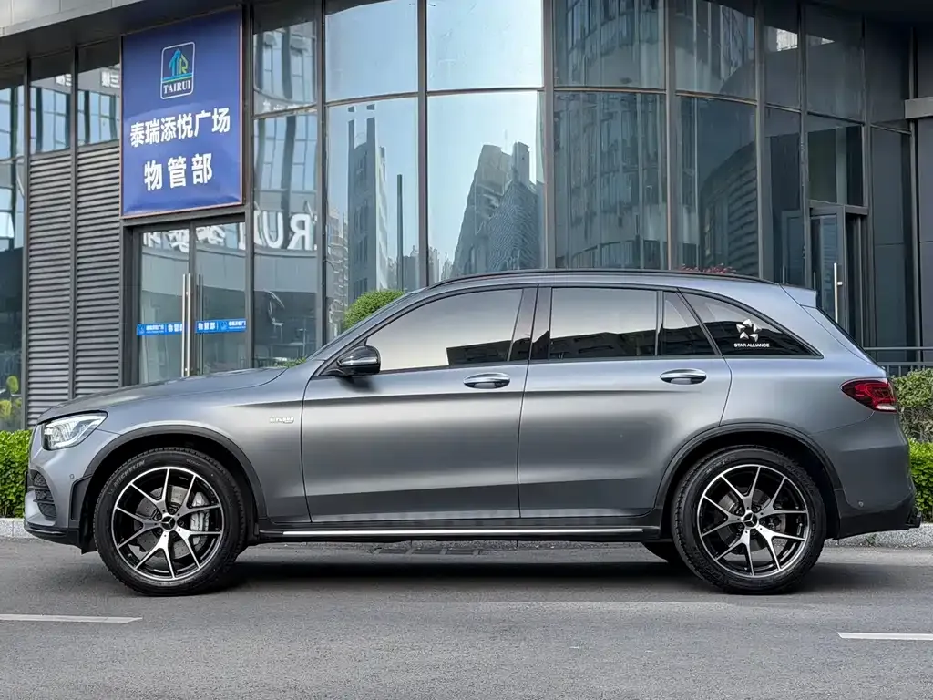 Mercedes-Benz GLC AMG — фото 4