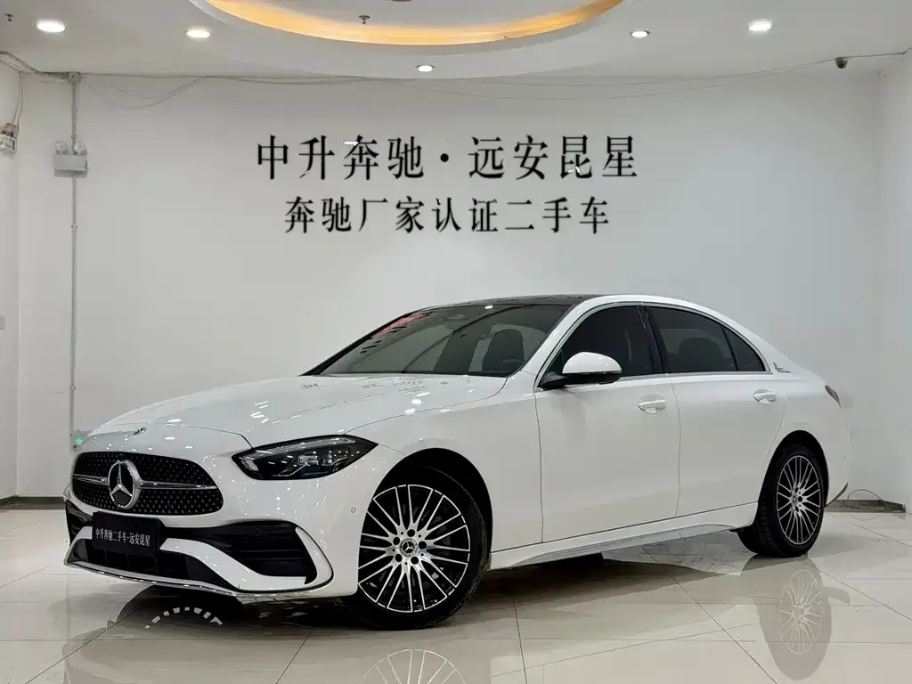 Mercedes-Benz C-Class — фото 1