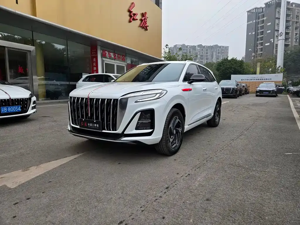 Hongqi HS3 — фото 1