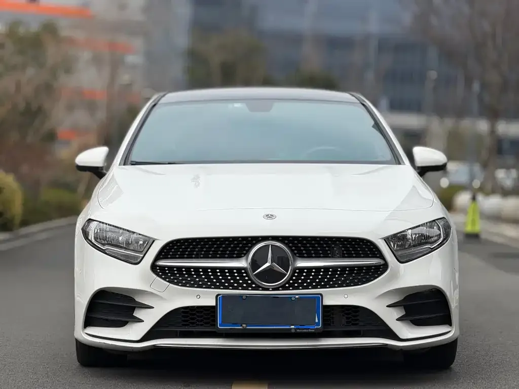 Mercedes-Benz A-Class — фото 6