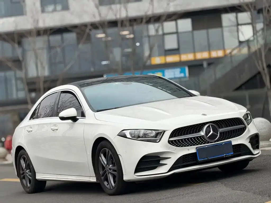 Mercedes-Benz A-Class — фото 7