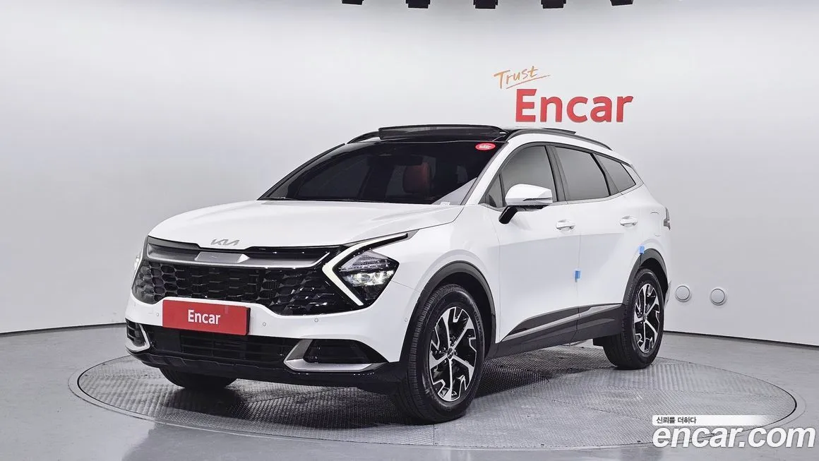Kia Sportage — фото 1