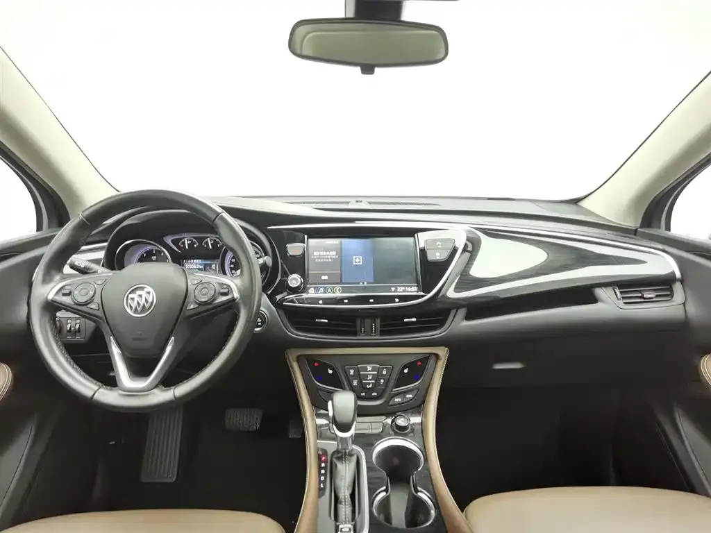 Buick Envision Plus — фото 8