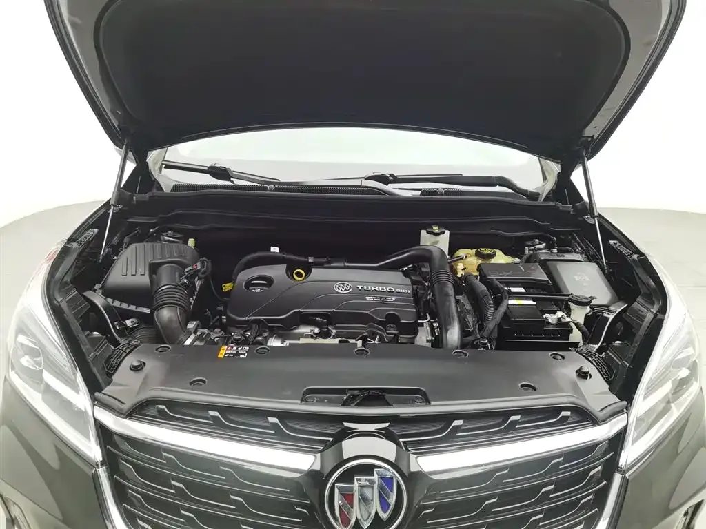 Buick Envision Plus — фото 10