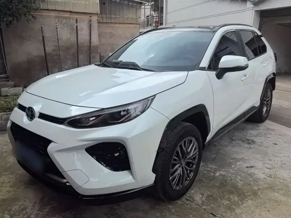 Toyota Wildlander — фото 1