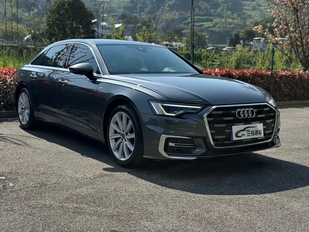 Audi A6L — фото 5