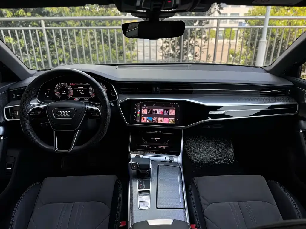 Audi A6L — фото 9