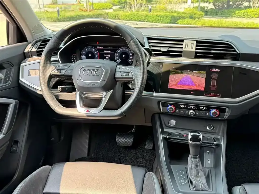 Audi Q3 Sportback — фото 8