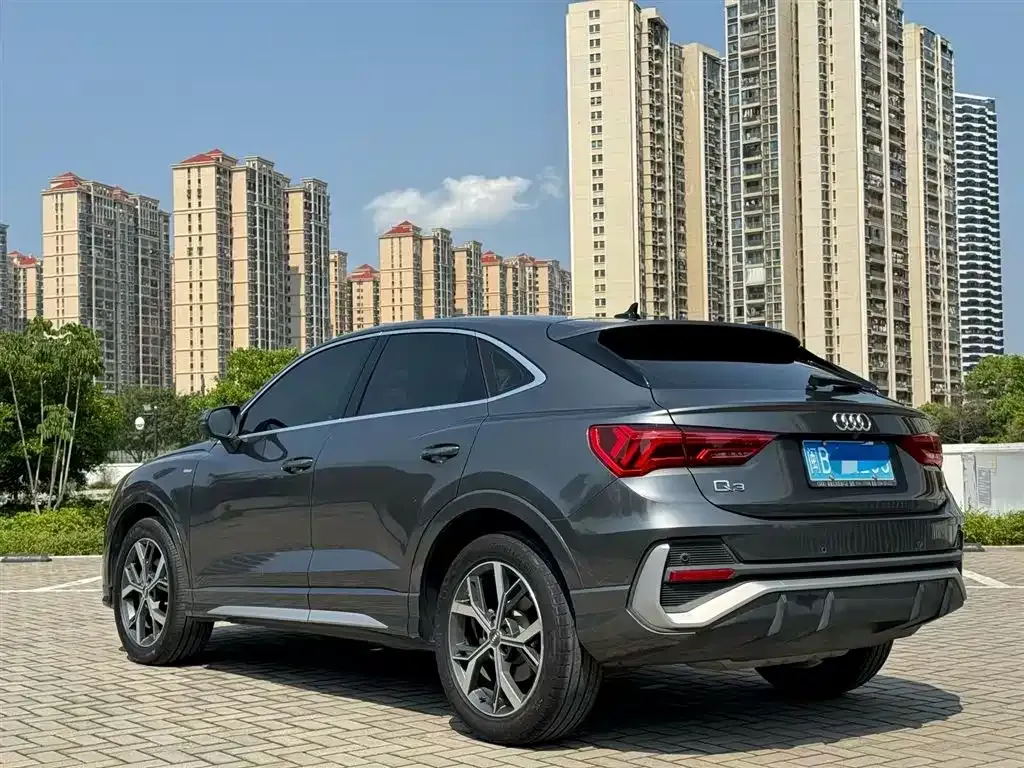 Audi Q3 Sportback — фото 5