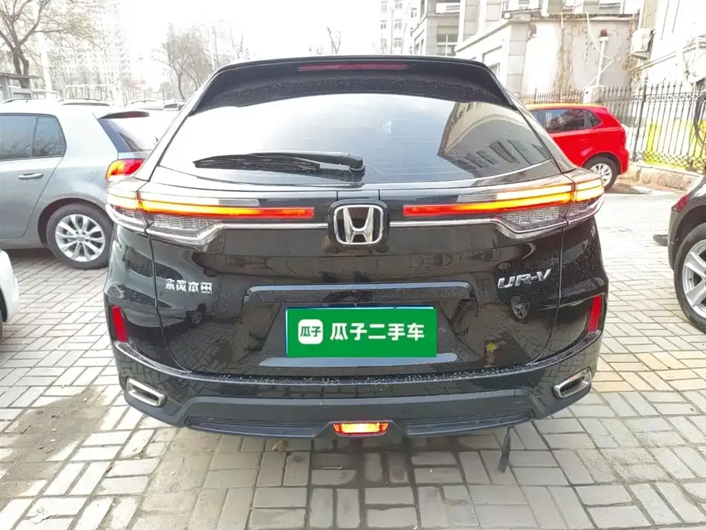 Honda UR-V — фото 4