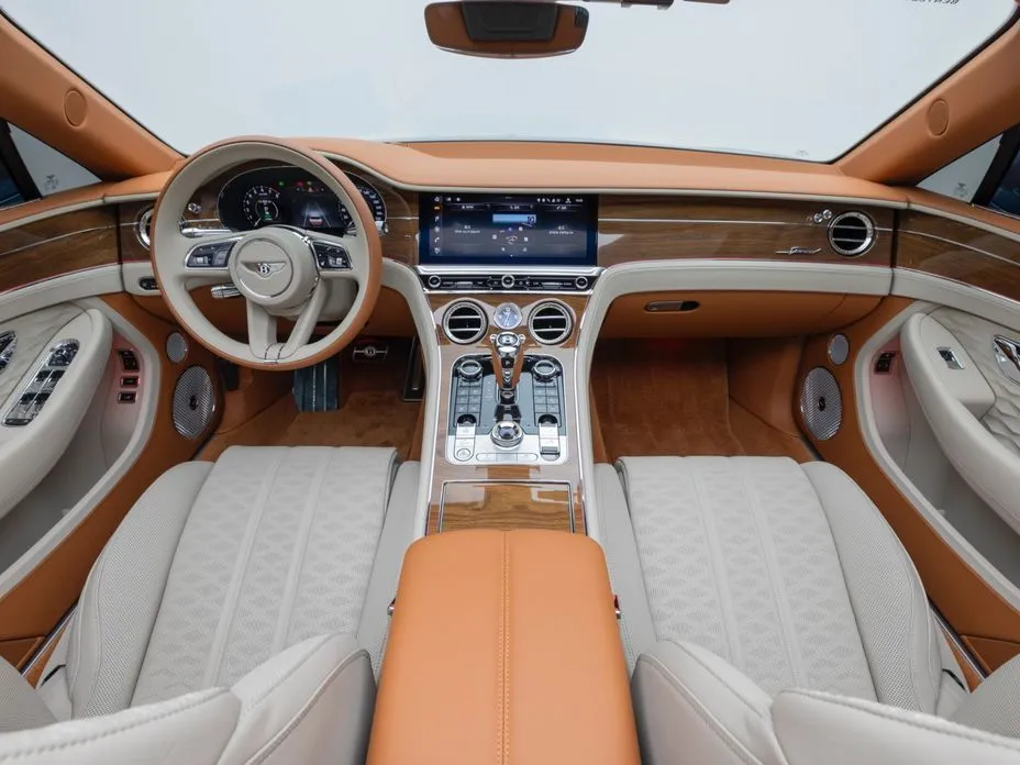 Bentley Continental — фото 8