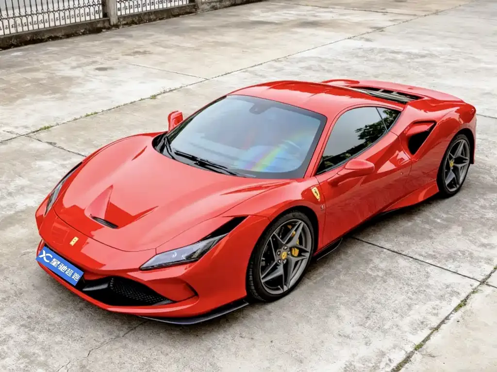 Ferrari F8 — фото 1