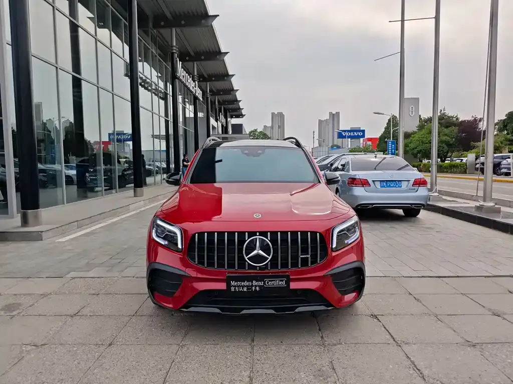 Mercedes-Benz GLB AMG — фото 8
