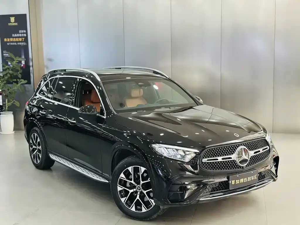 Mercedes-Benz GLC — фото 9