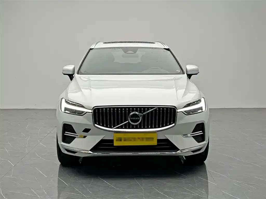 Volvo XC60 — фото 4