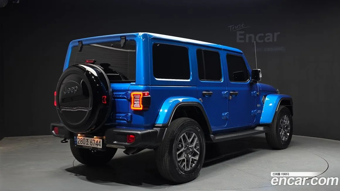 Jeep Wrangler — фото 3