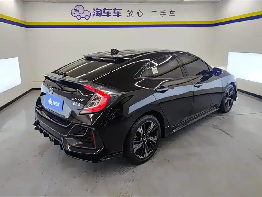 Honda Civic — фото 3