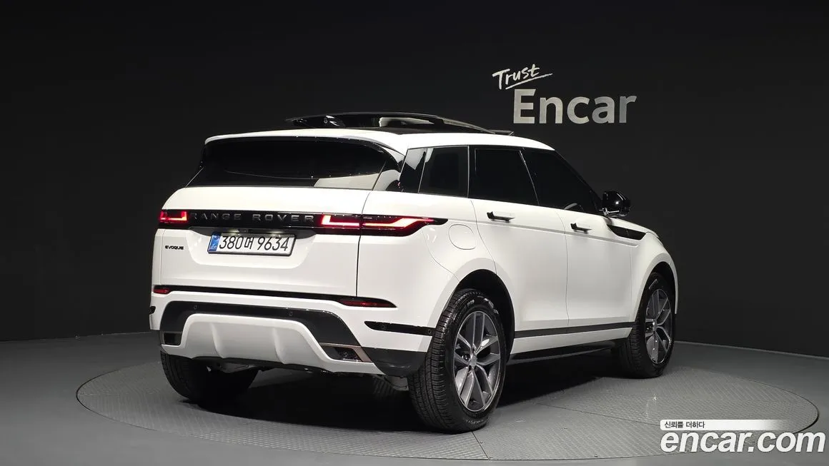 Land Rover Range Rover Evoque — фото 7