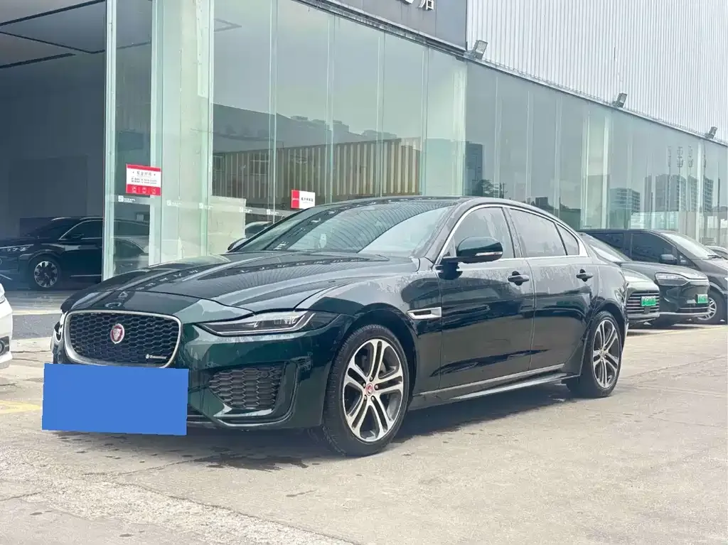 Jaguar XEL — фото 1