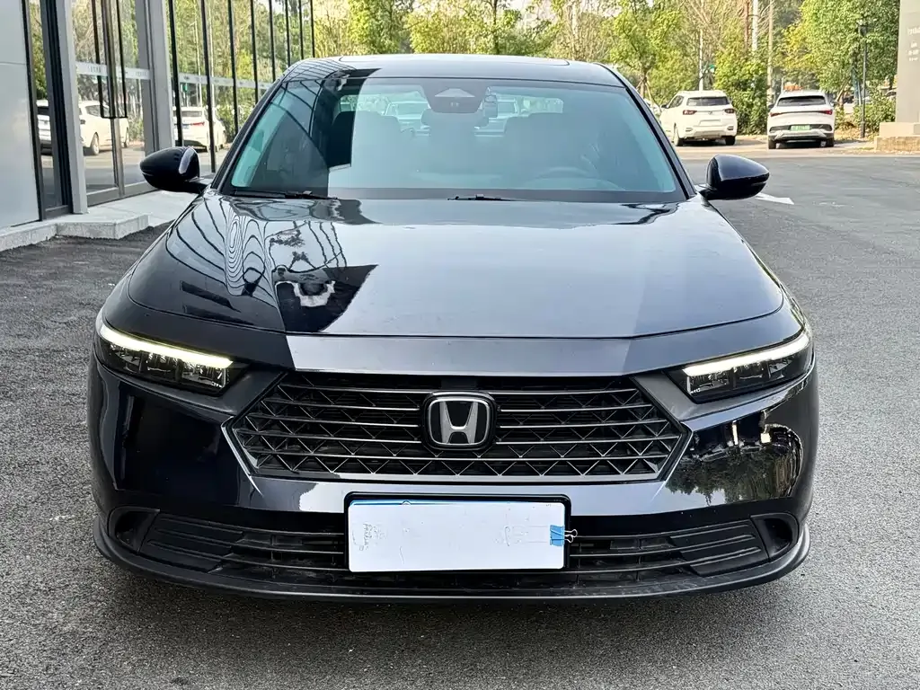 Honda Accord — фото 8