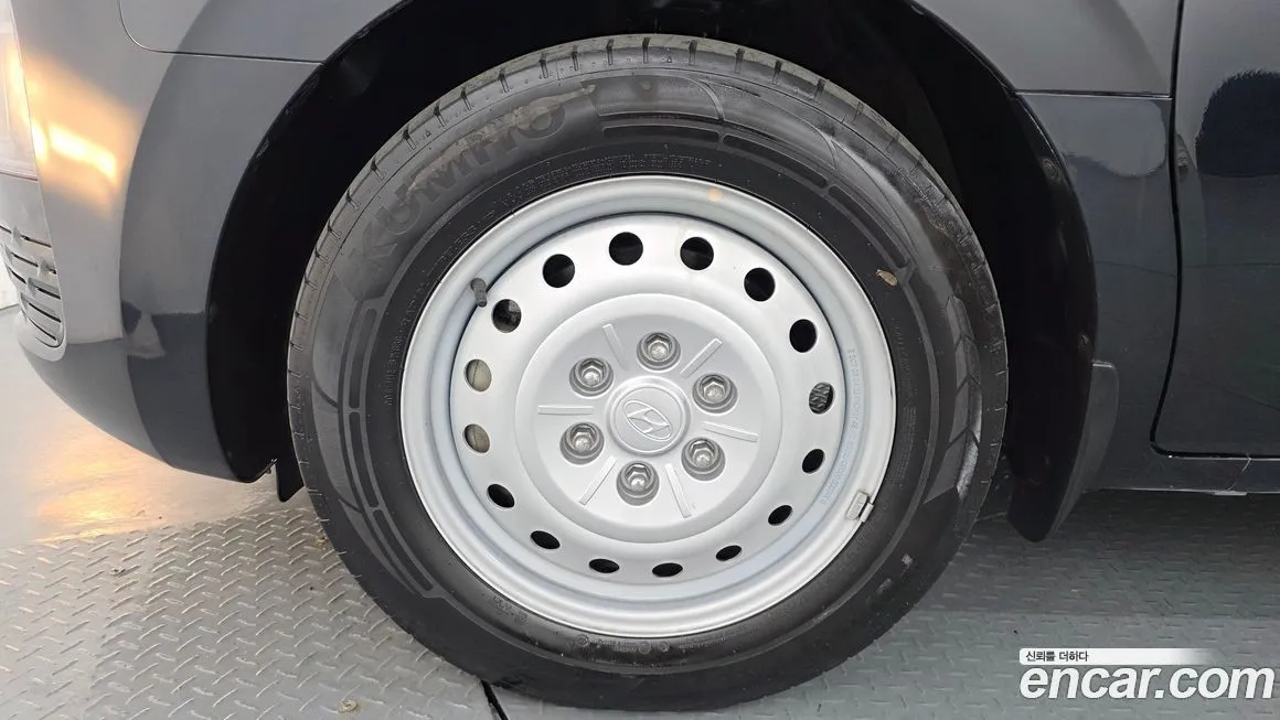 Hyundai Staria — фото 10