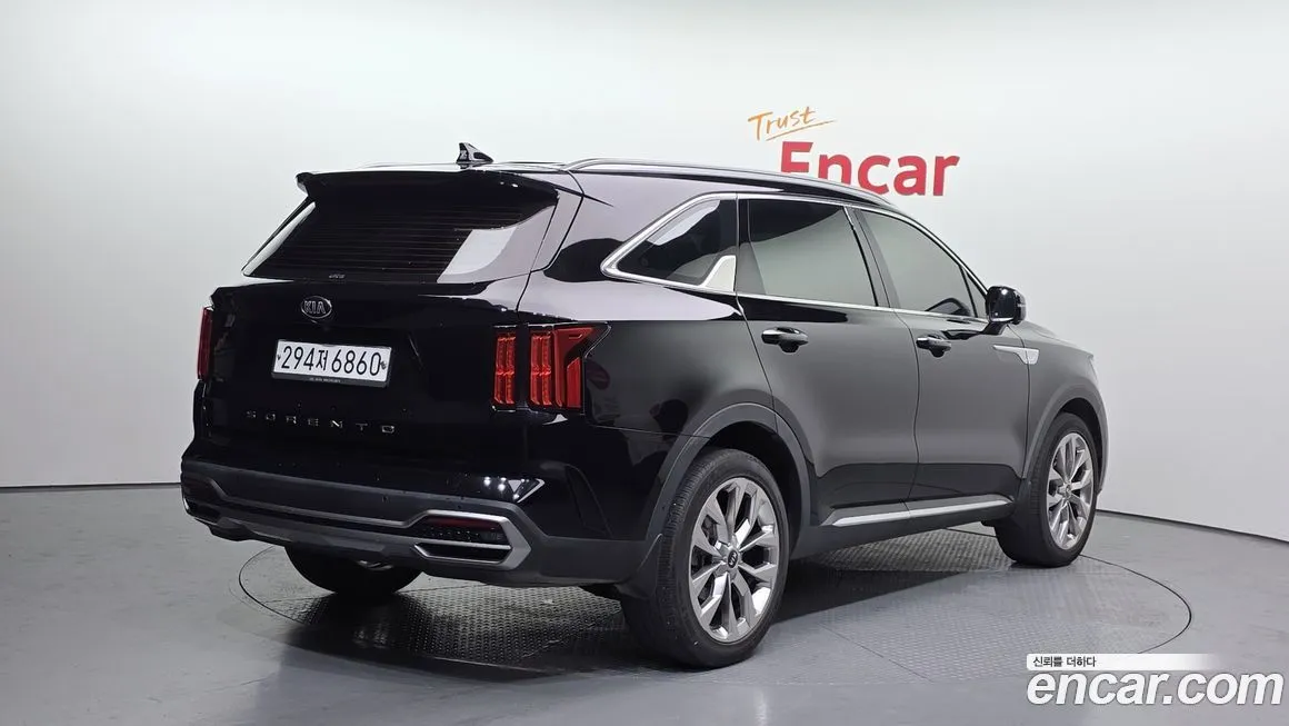 Kia Sorento — фото 5