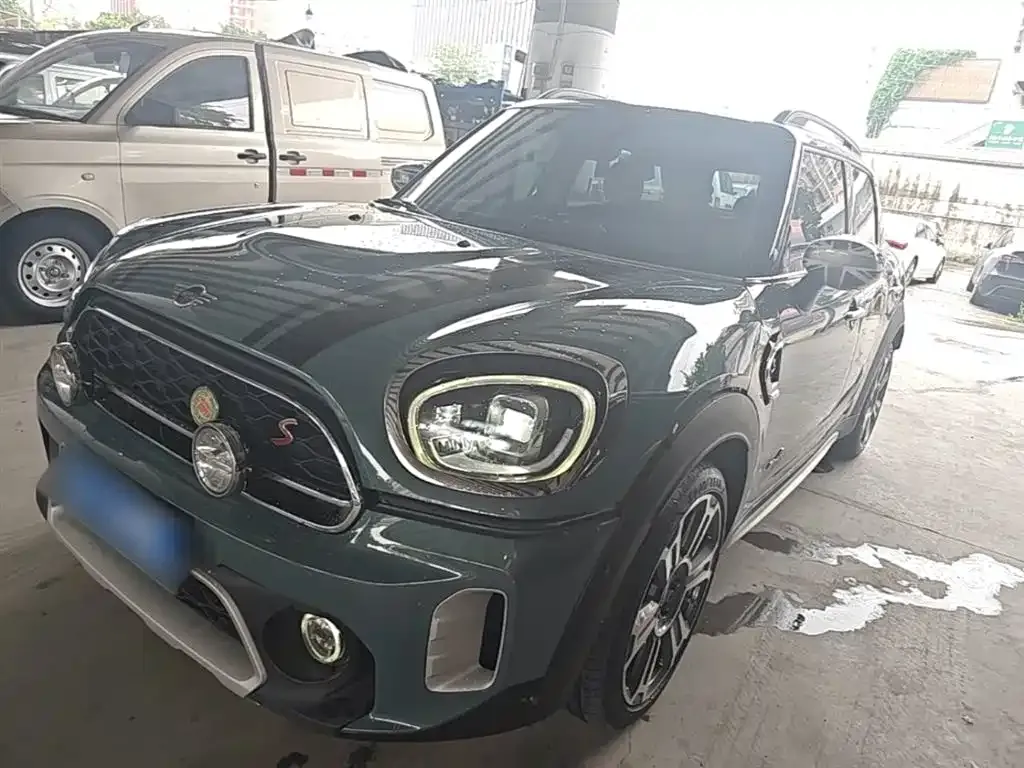 MINI Countryman — фото 1