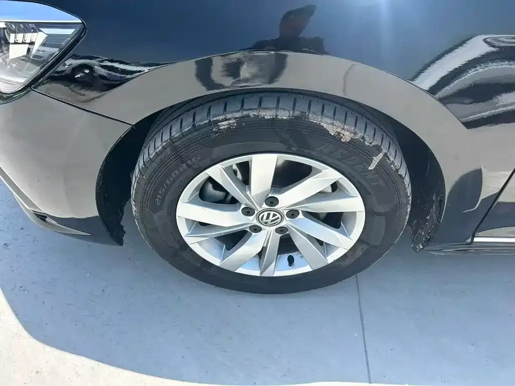 Volkswagen Passat — фото 7