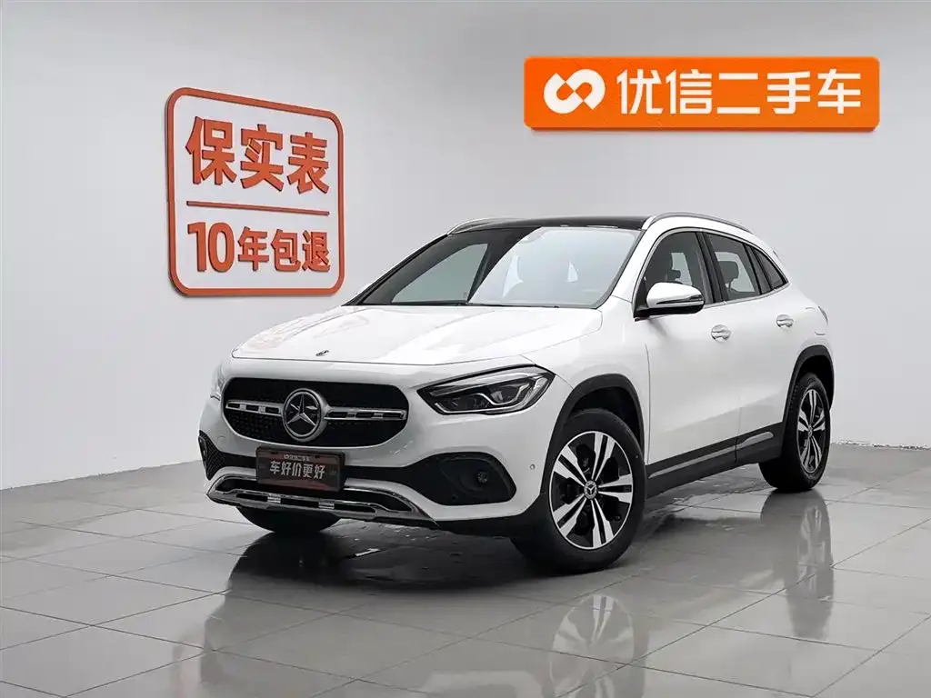 Mercedes-Benz GLA — фото 1