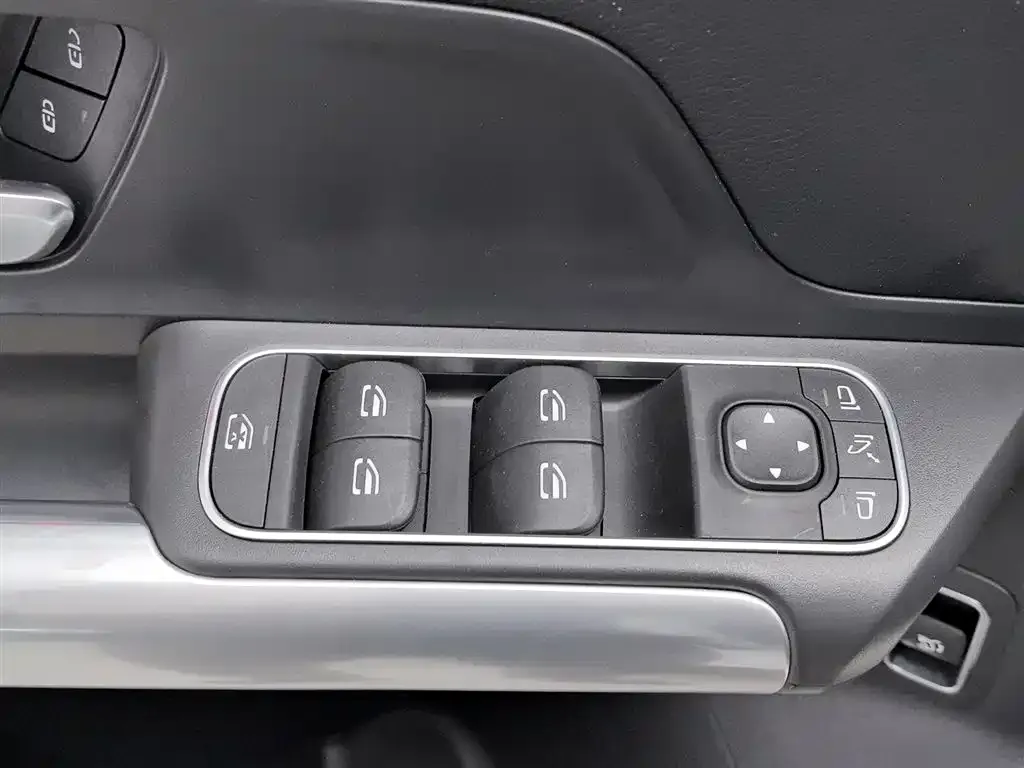 Mercedes-Benz GLA — фото 2