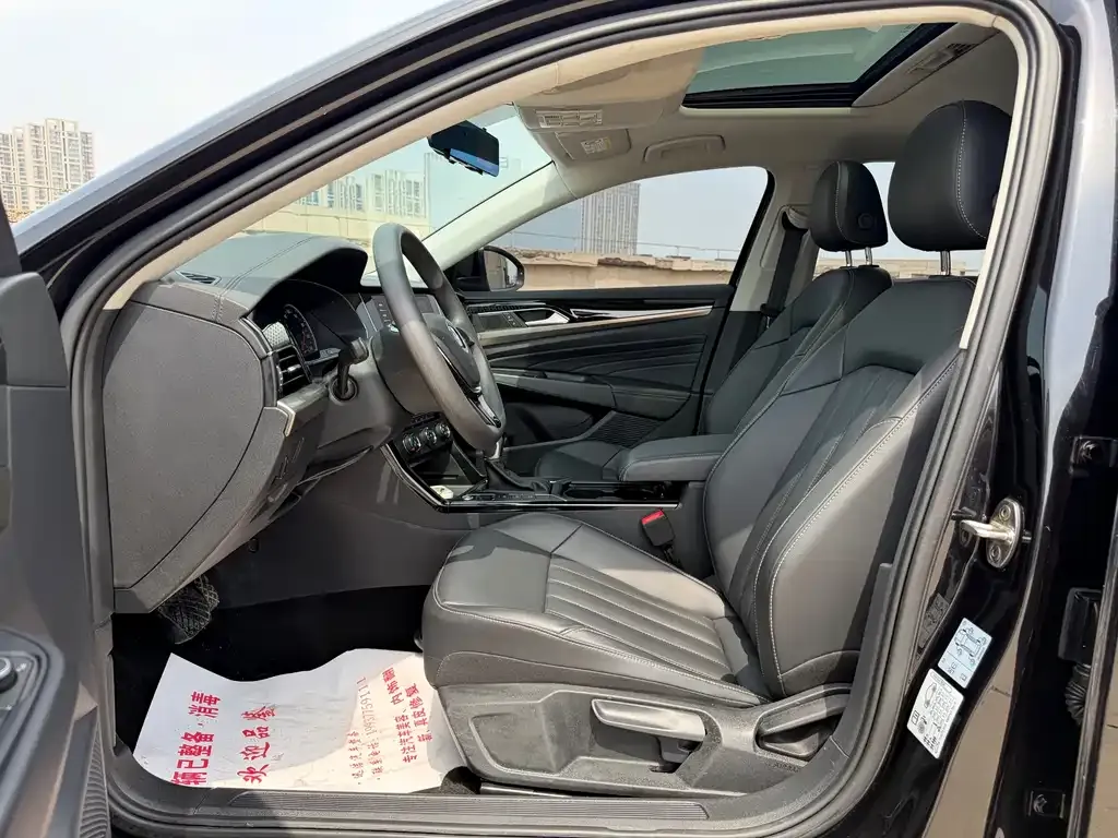 Volkswagen Passat — фото 5