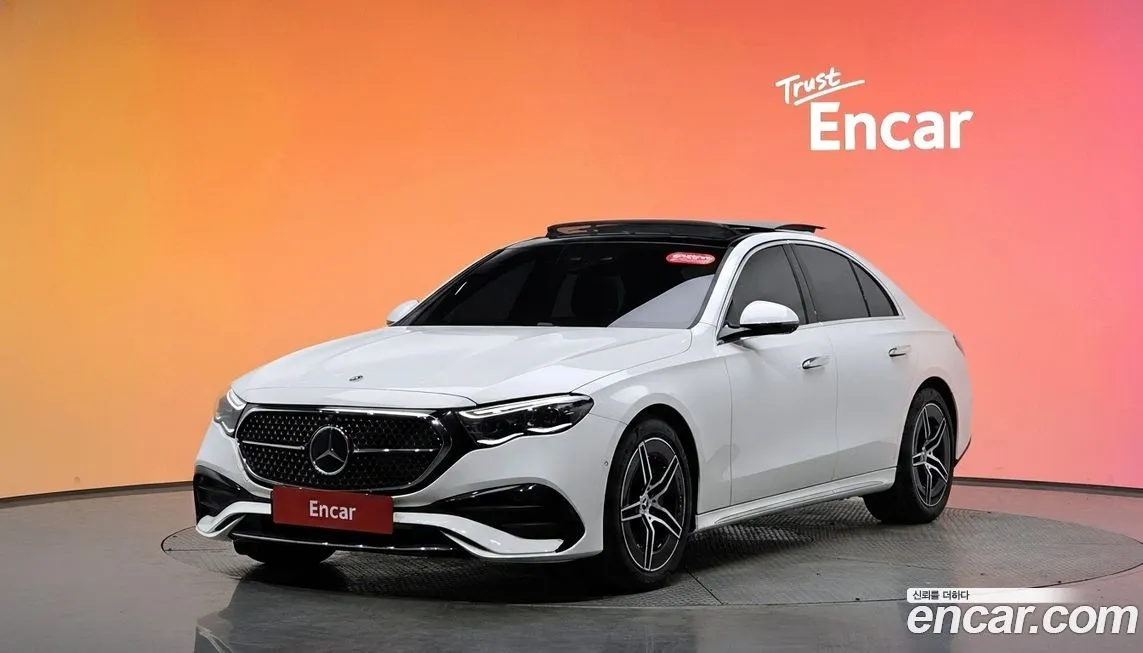 Mercedes-Benz E-Class — фото 1