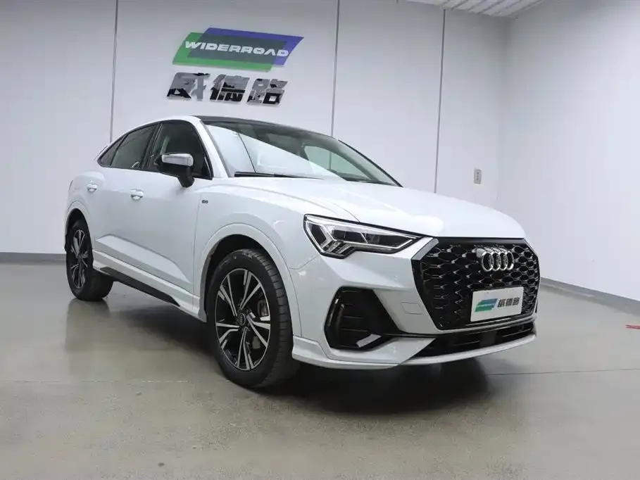 Audi Q3 Sportback — фото 6