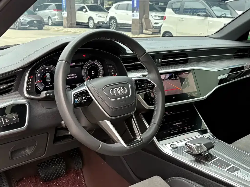Audi A6L — фото 2