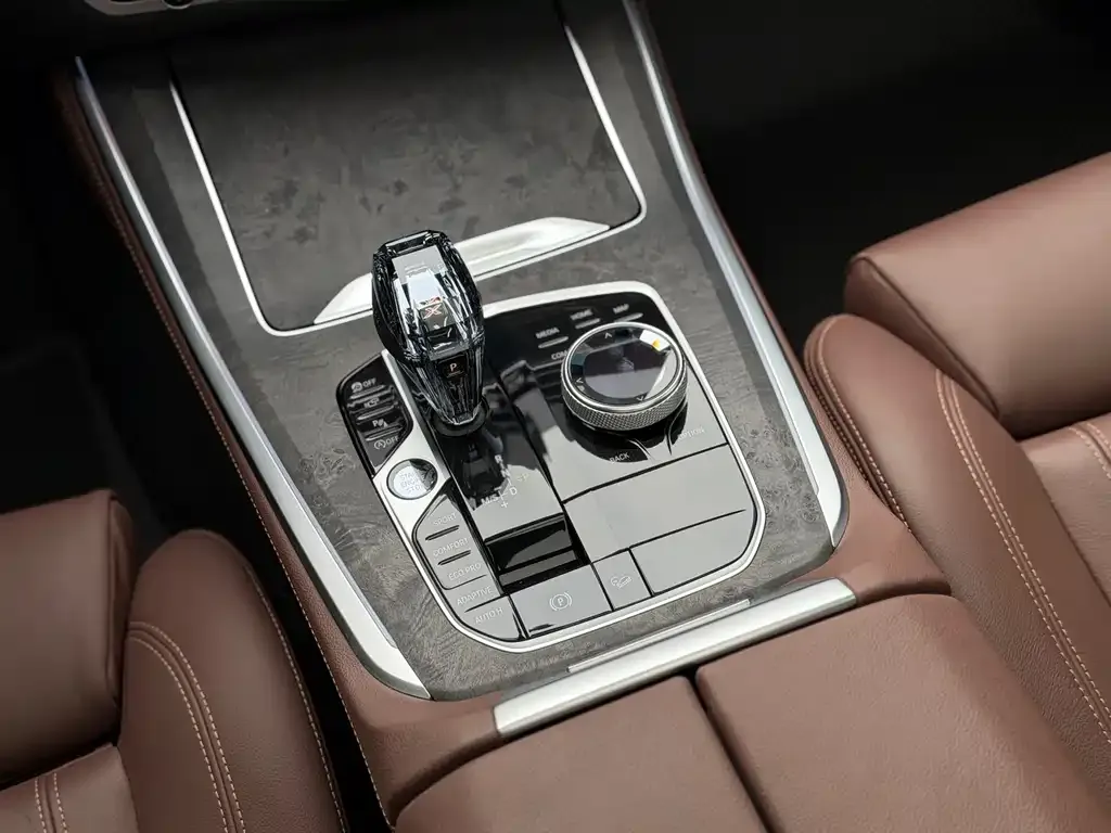 BMW X5 (Import) — фото 8