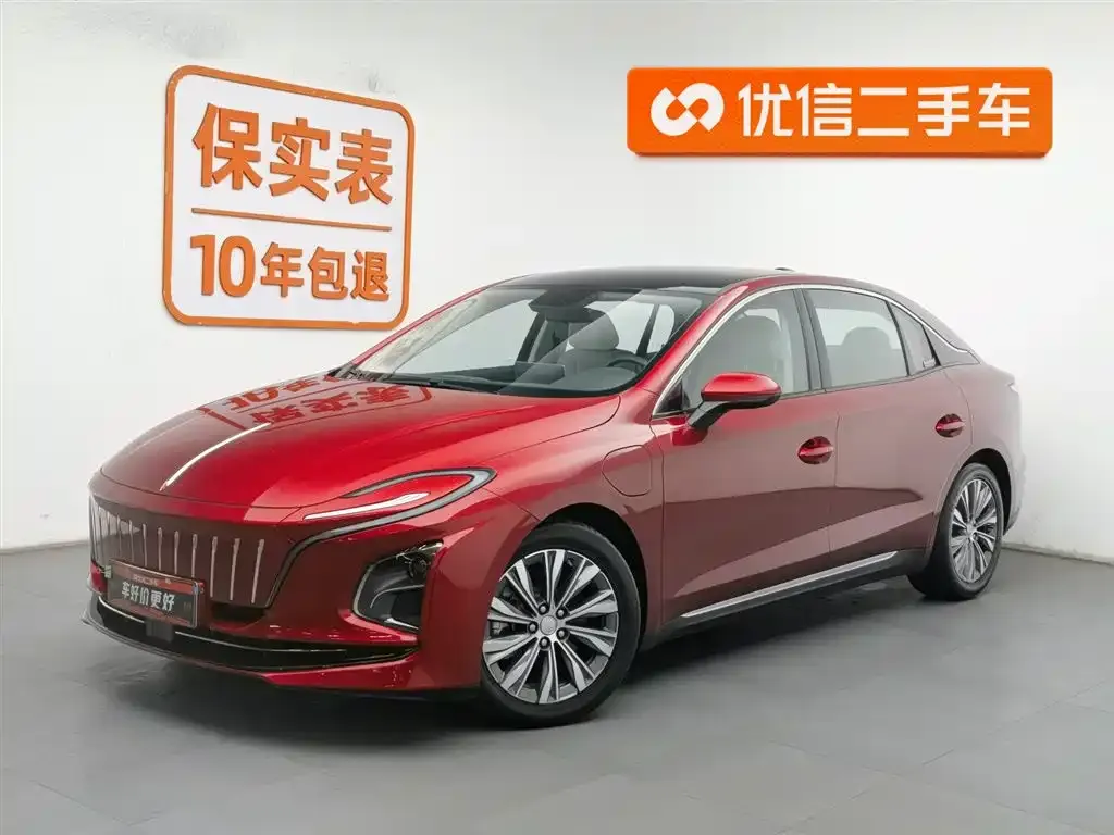 Hongqi E-QM5 — фото 1