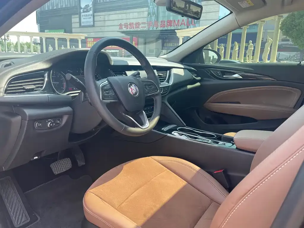 Buick Regal — фото 3