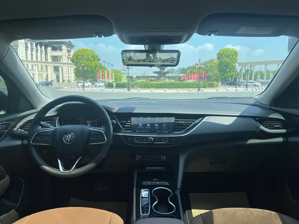 Buick Regal — фото 5