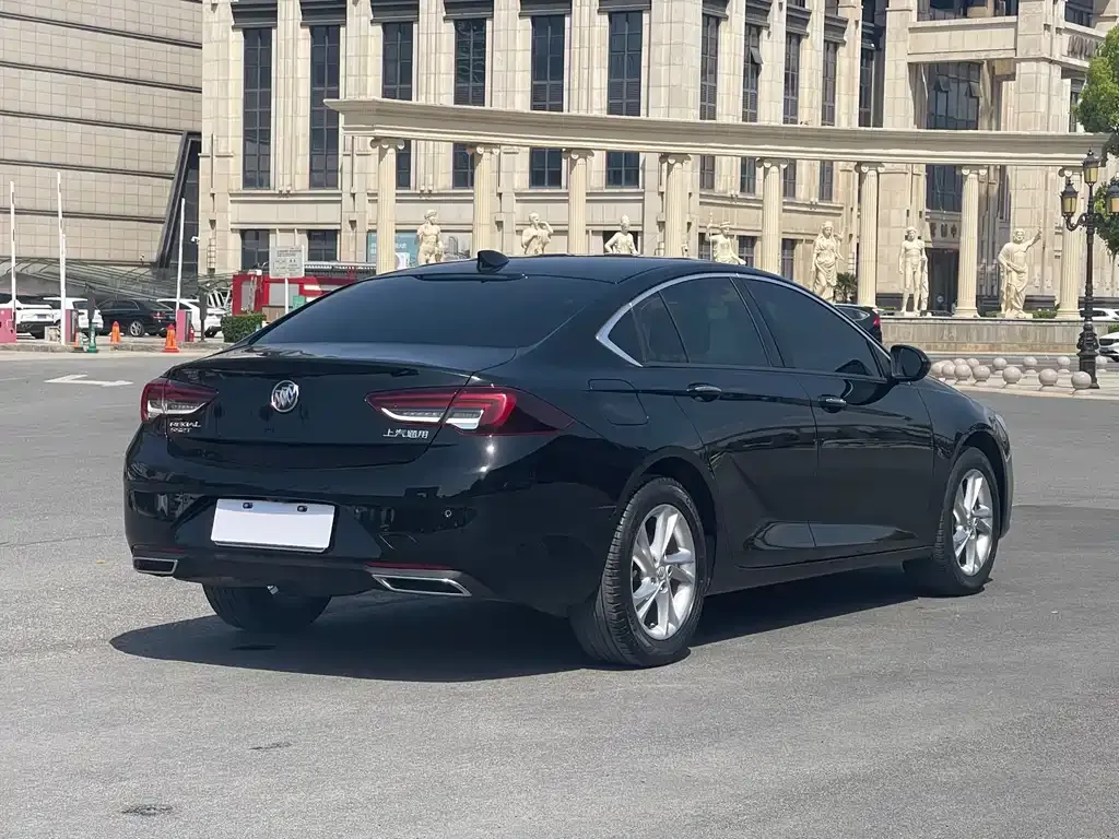 Buick Regal — фото 9
