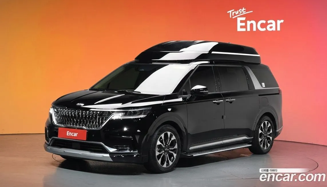 Kia Carnival — фото 1