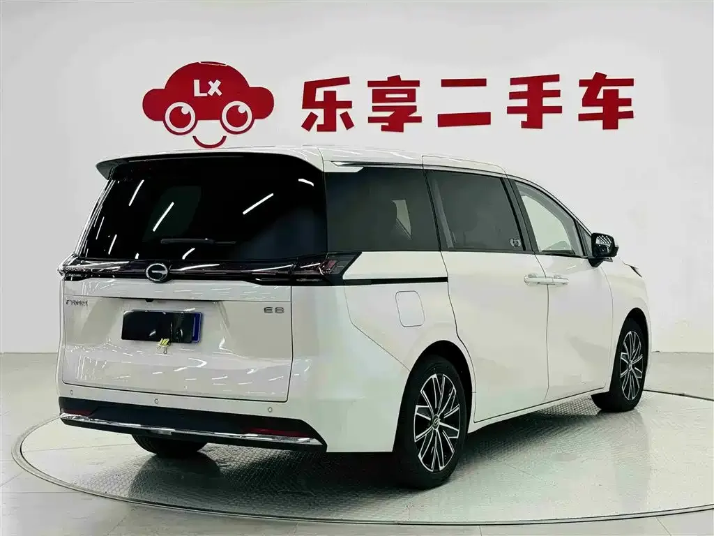 GAC Motor Trumpchi E8 — фото 4